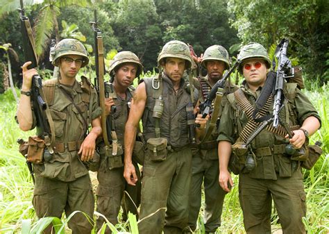 Tropic Thunder (2008) .